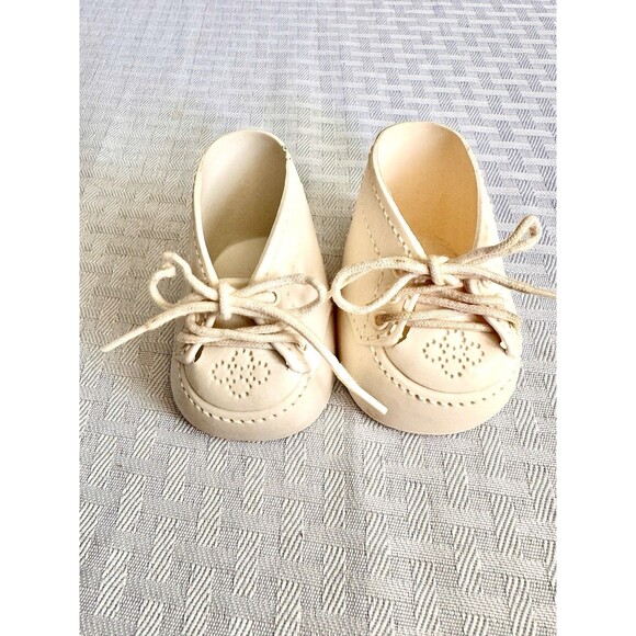 Vintage 80’s Cabbage Patch Kid Baby Doll Replacement White Lace Up Dress Shoes - Picture 1 of 9